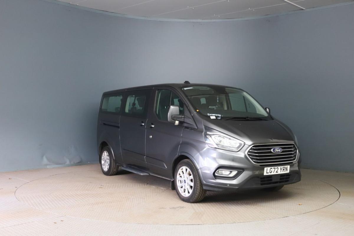 Check out this Ford Tourneo Custom 2022 Diesel Manual