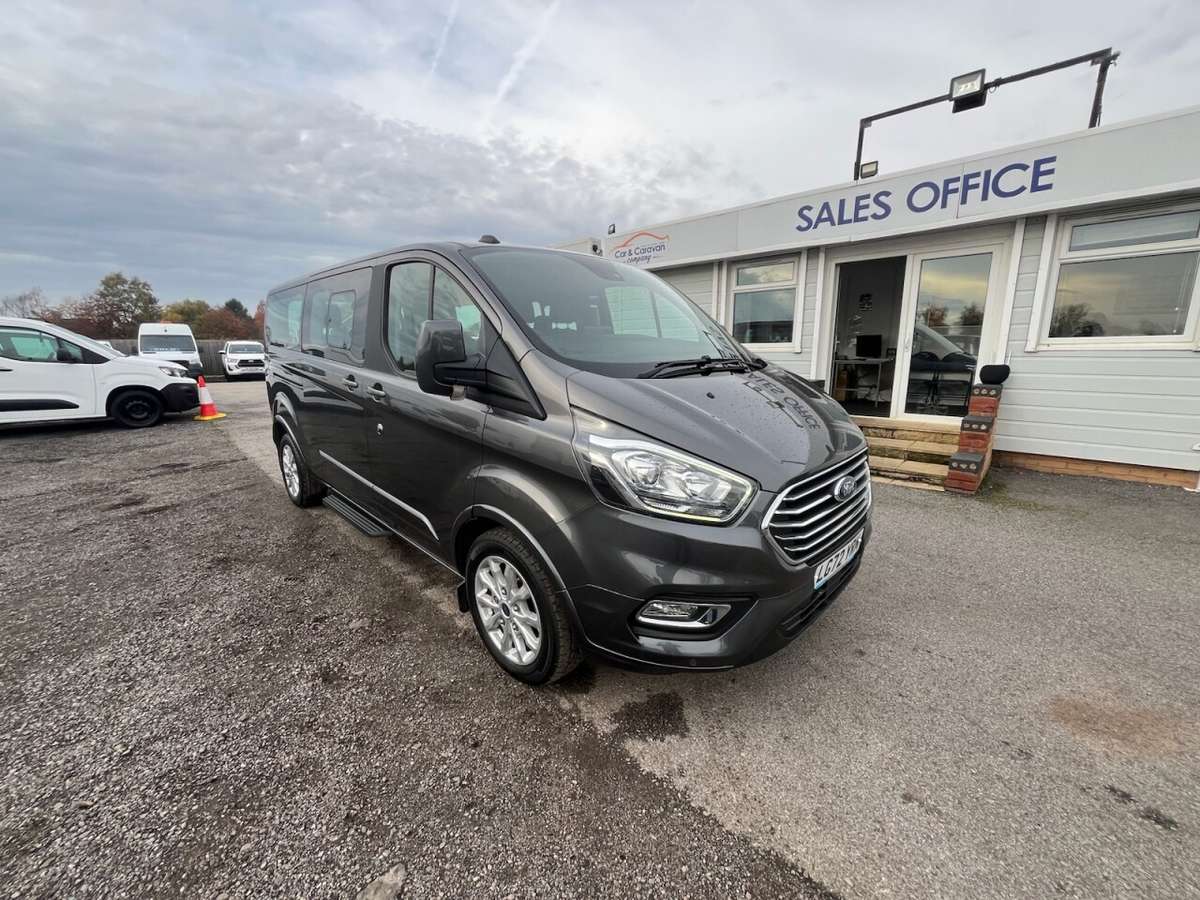 Check out this Ford Tourneo Custom 2022 Diesel Manual