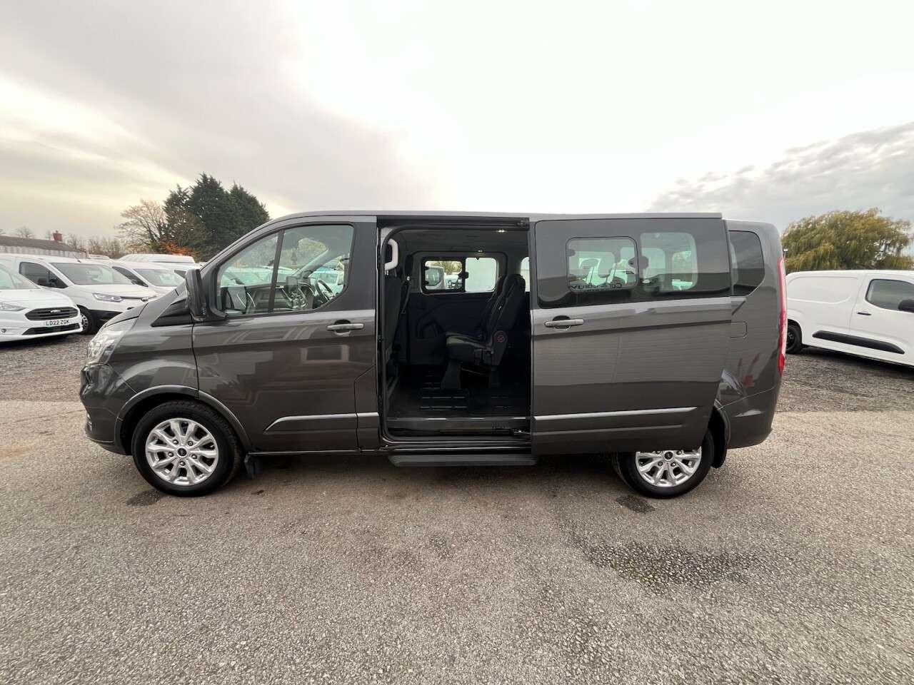 2022 FORD TOURNEO CUSTOM 2022 FORD TOURNEO CUSTOM