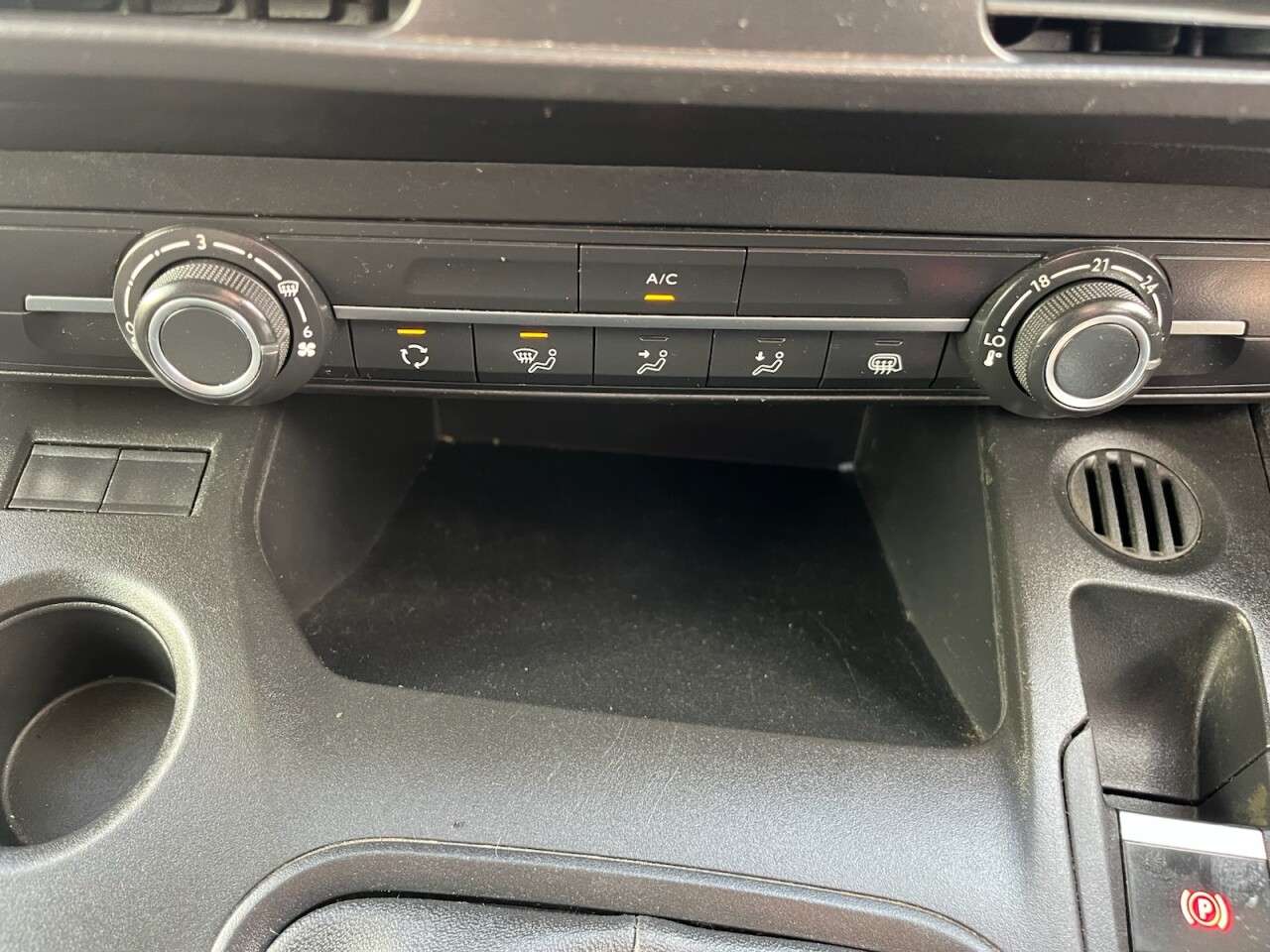 2021 PEUGEOT PARTNER 2021 PEUGEOT PARTNER