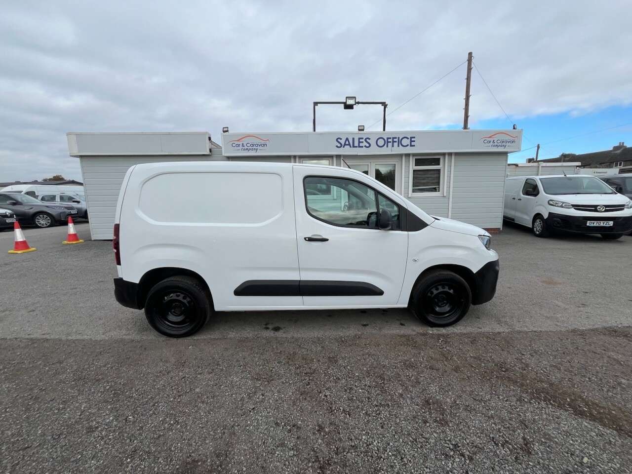 2021 PEUGEOT PARTNER 2021 PEUGEOT PARTNER