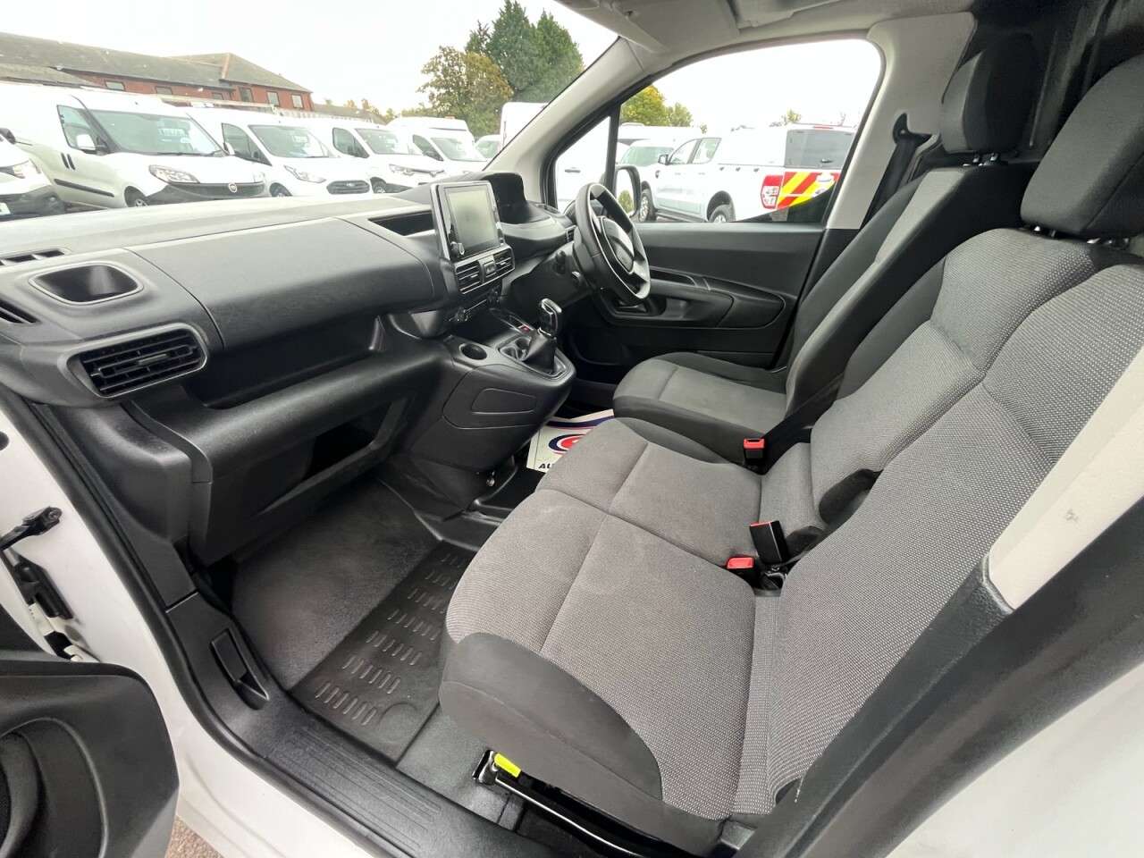 2021 PEUGEOT PARTNER 2021 PEUGEOT PARTNER