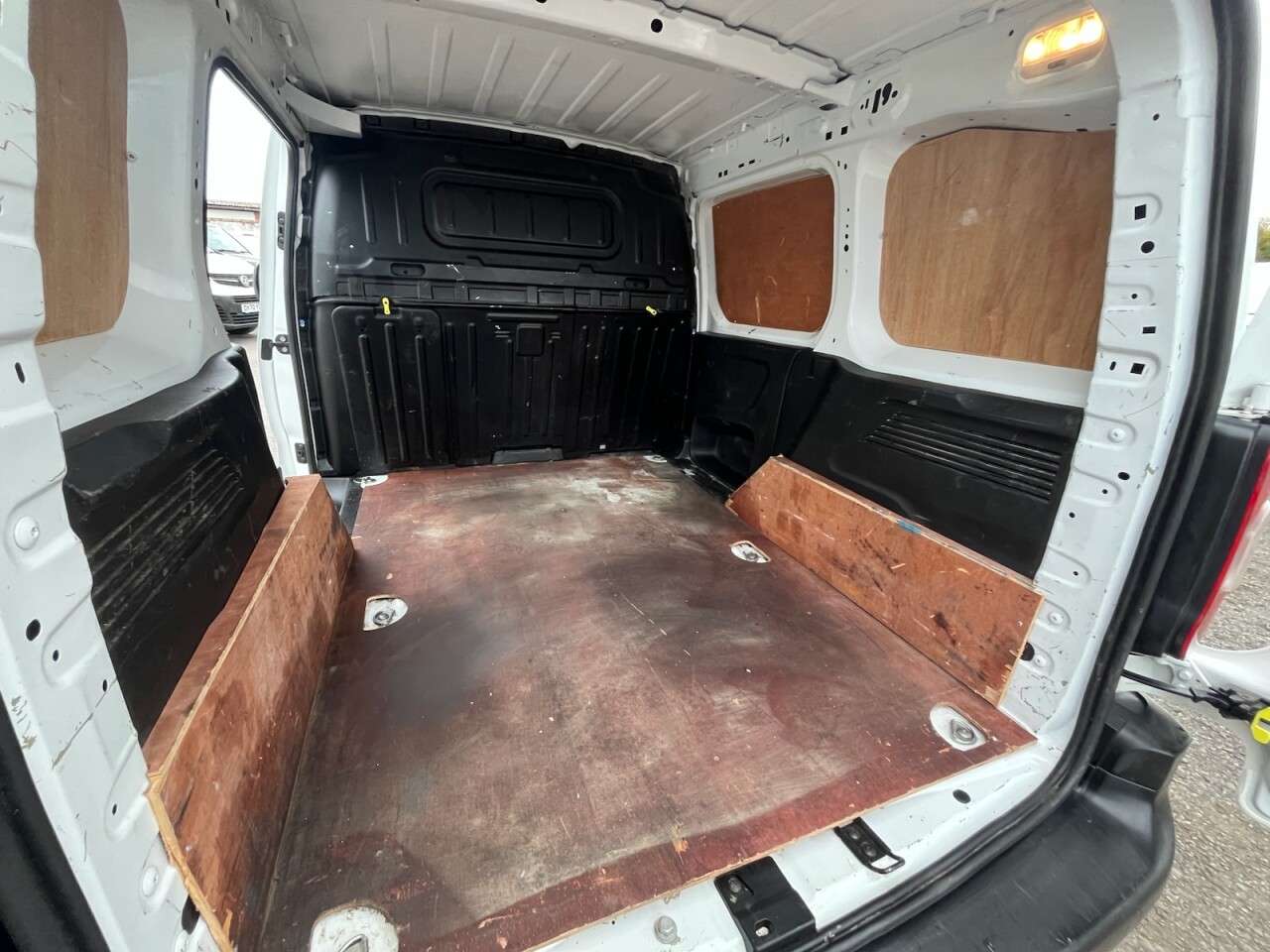 2021 PEUGEOT PARTNER 2021 PEUGEOT PARTNER