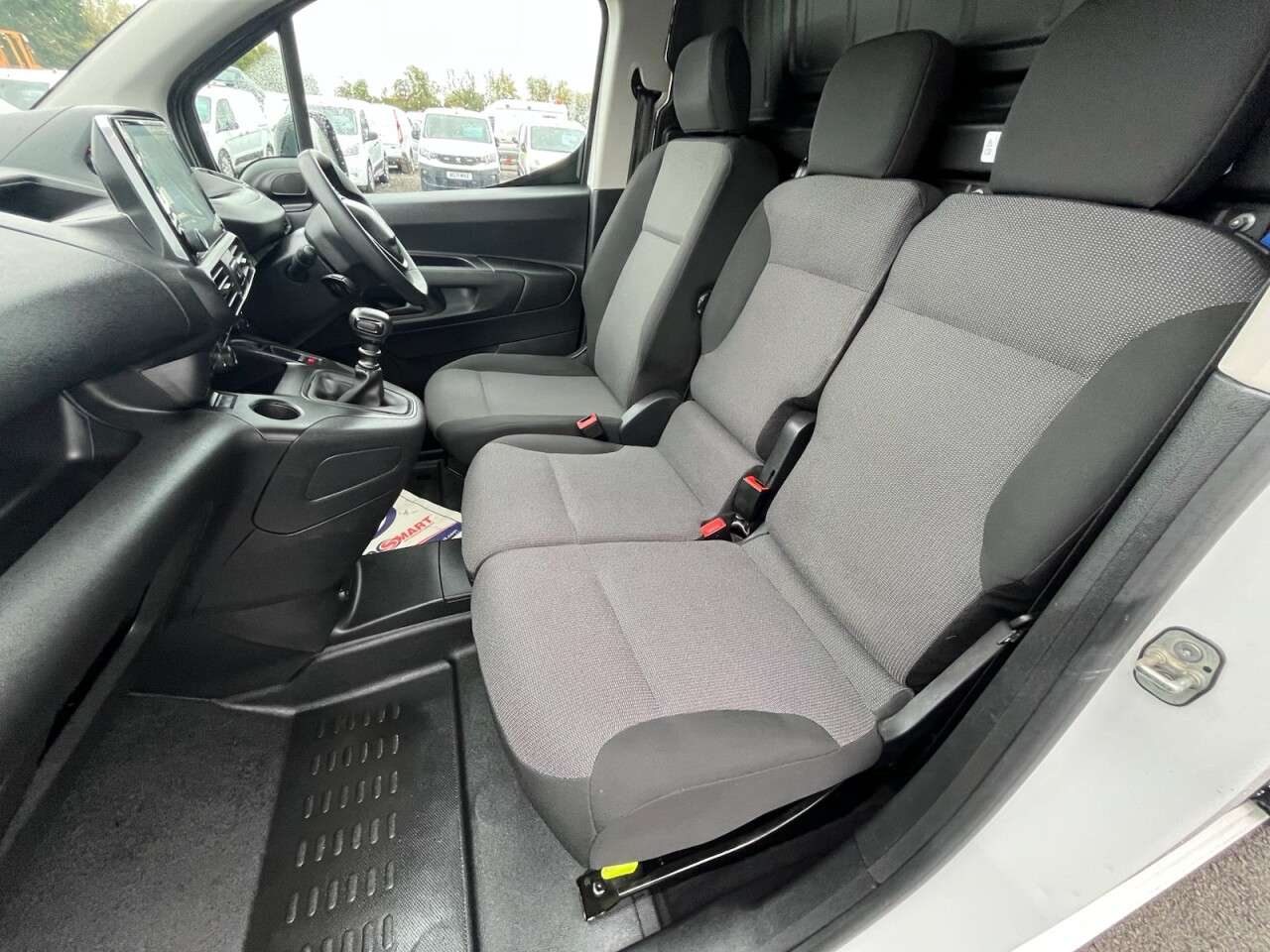 2021 PEUGEOT PARTNER 2021 PEUGEOT PARTNER