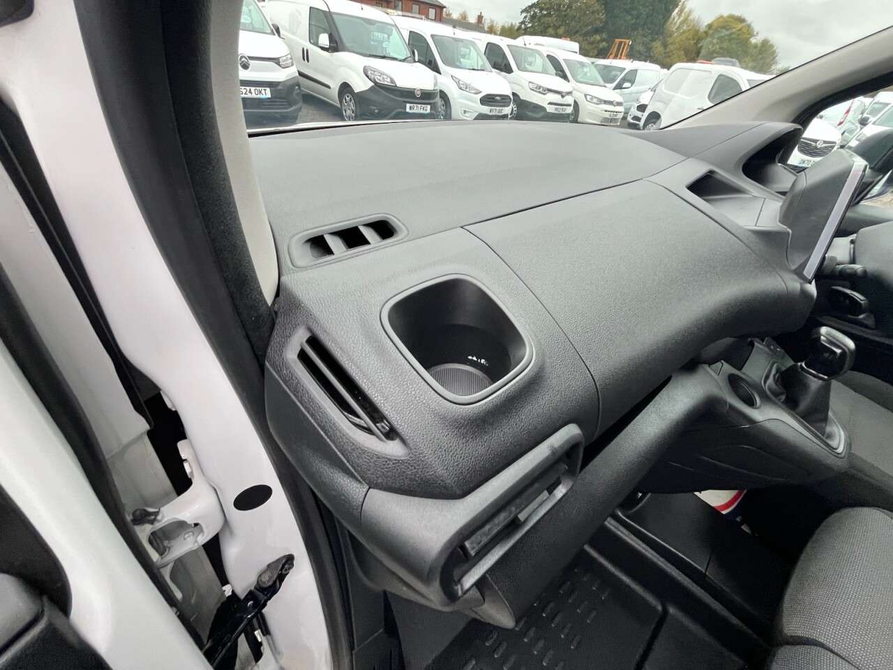 2021 PEUGEOT PARTNER 2021 PEUGEOT PARTNER