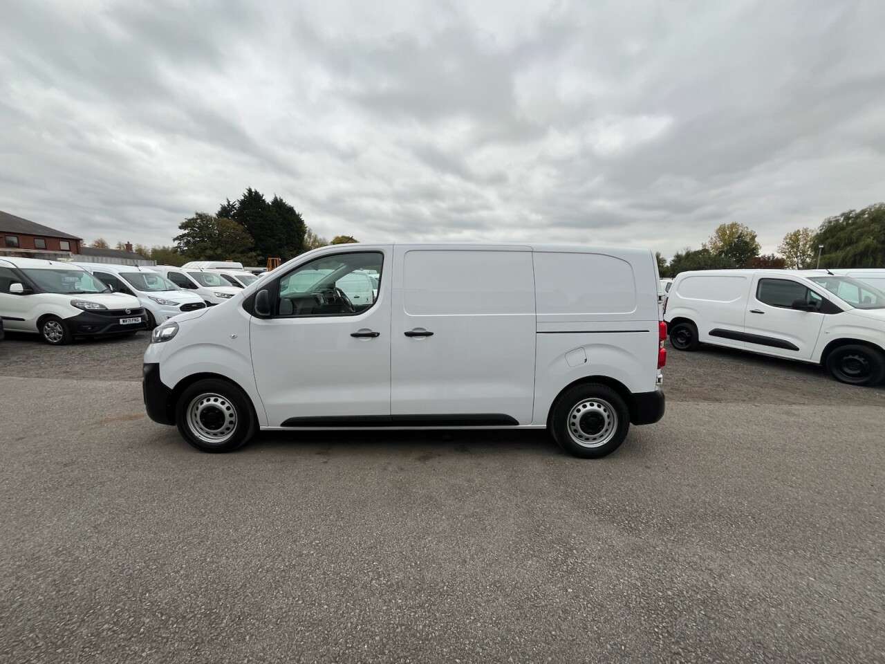 2022 VAUXHALL VIVARO 2022 VAUXHALL VIVARO