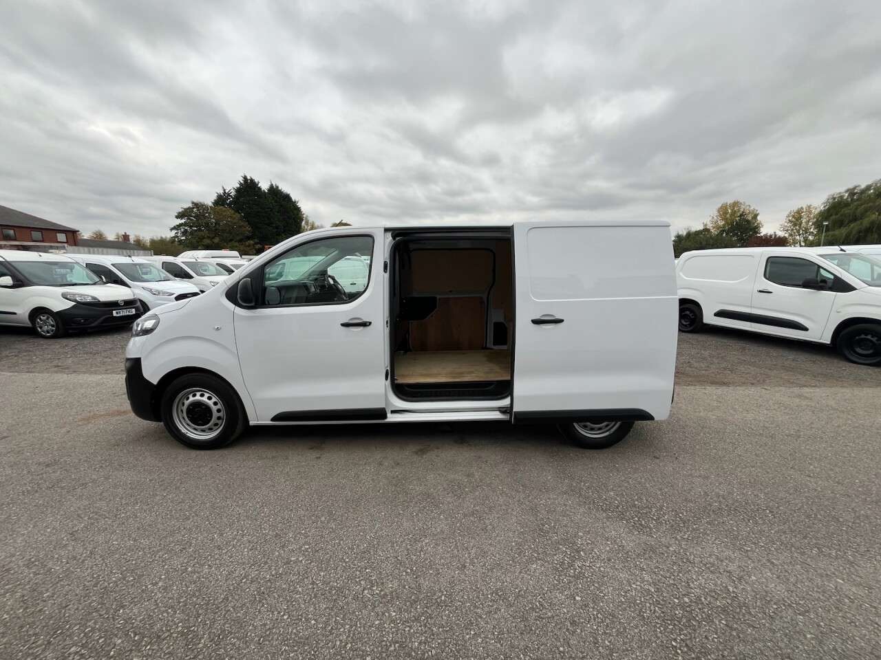 2022 VAUXHALL VIVARO 2022 VAUXHALL VIVARO