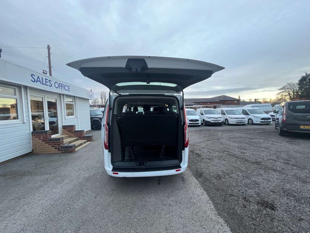 2021 FORD TOURNEO CUSTOM 2021 FORD TOURNEO CUSTOM