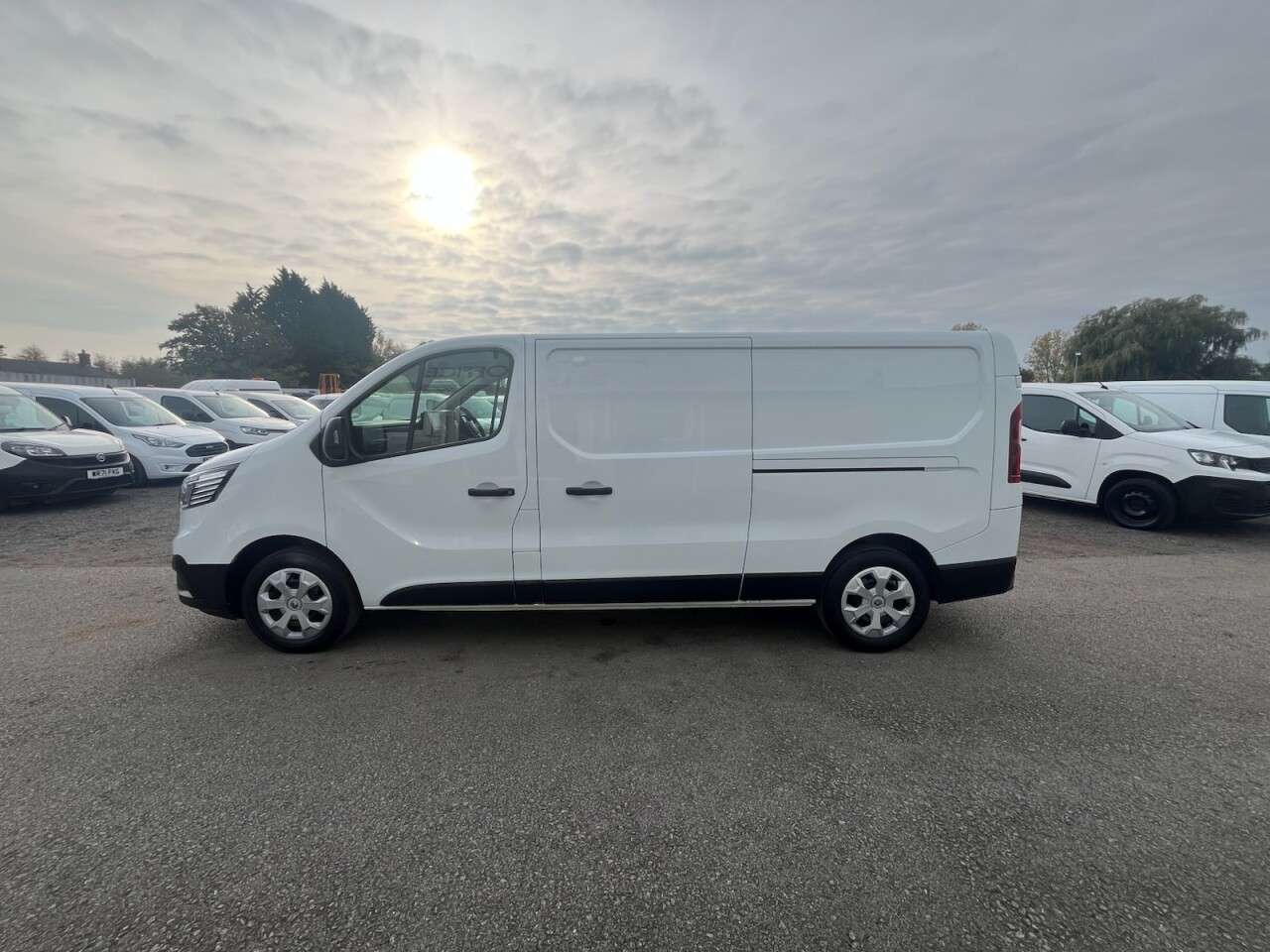 2023 RENAULT TRAFIC 2023 RENAULT TRAFIC
