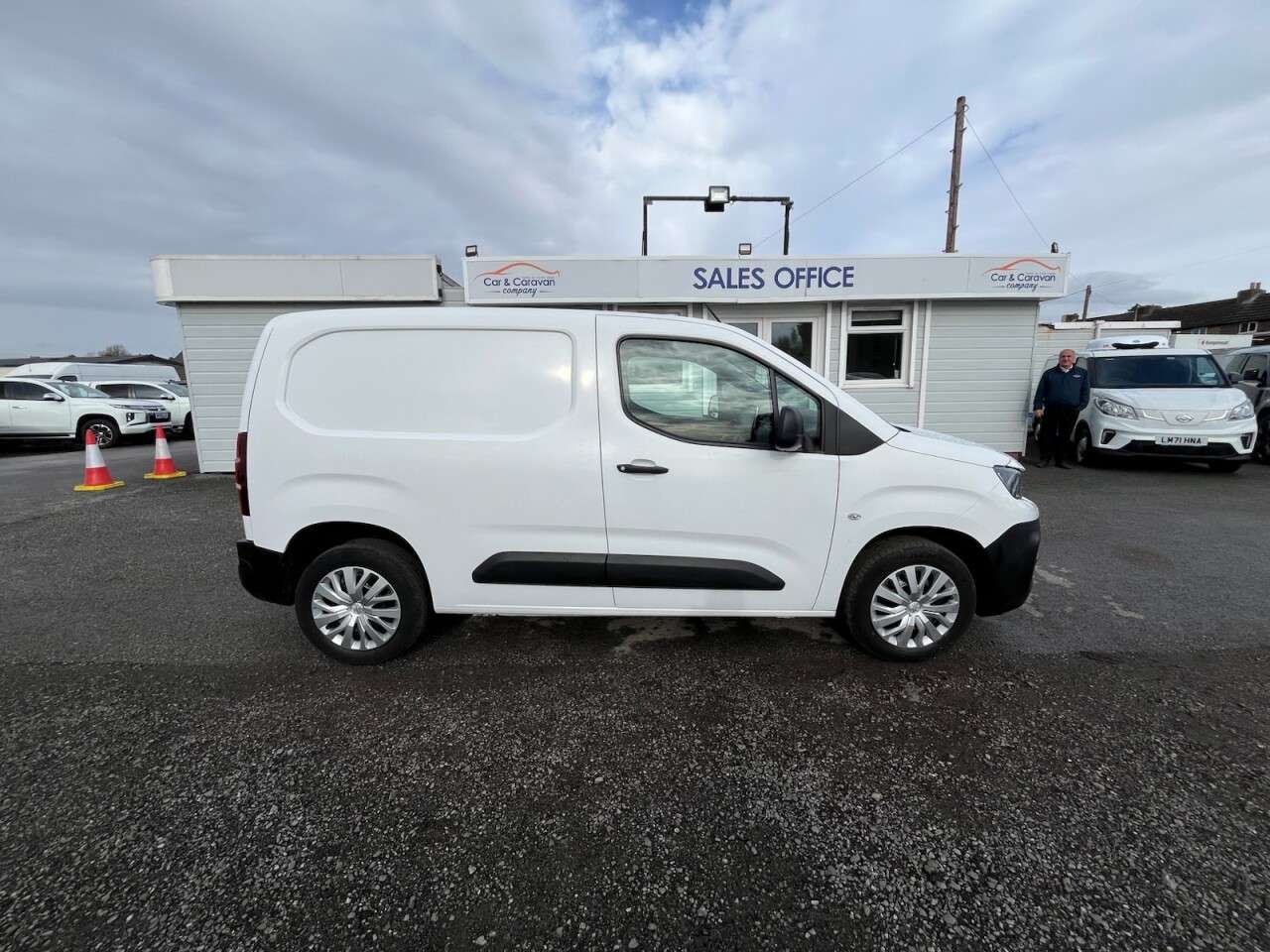 2021 PEUGEOT PARTNER 2021 PEUGEOT PARTNER