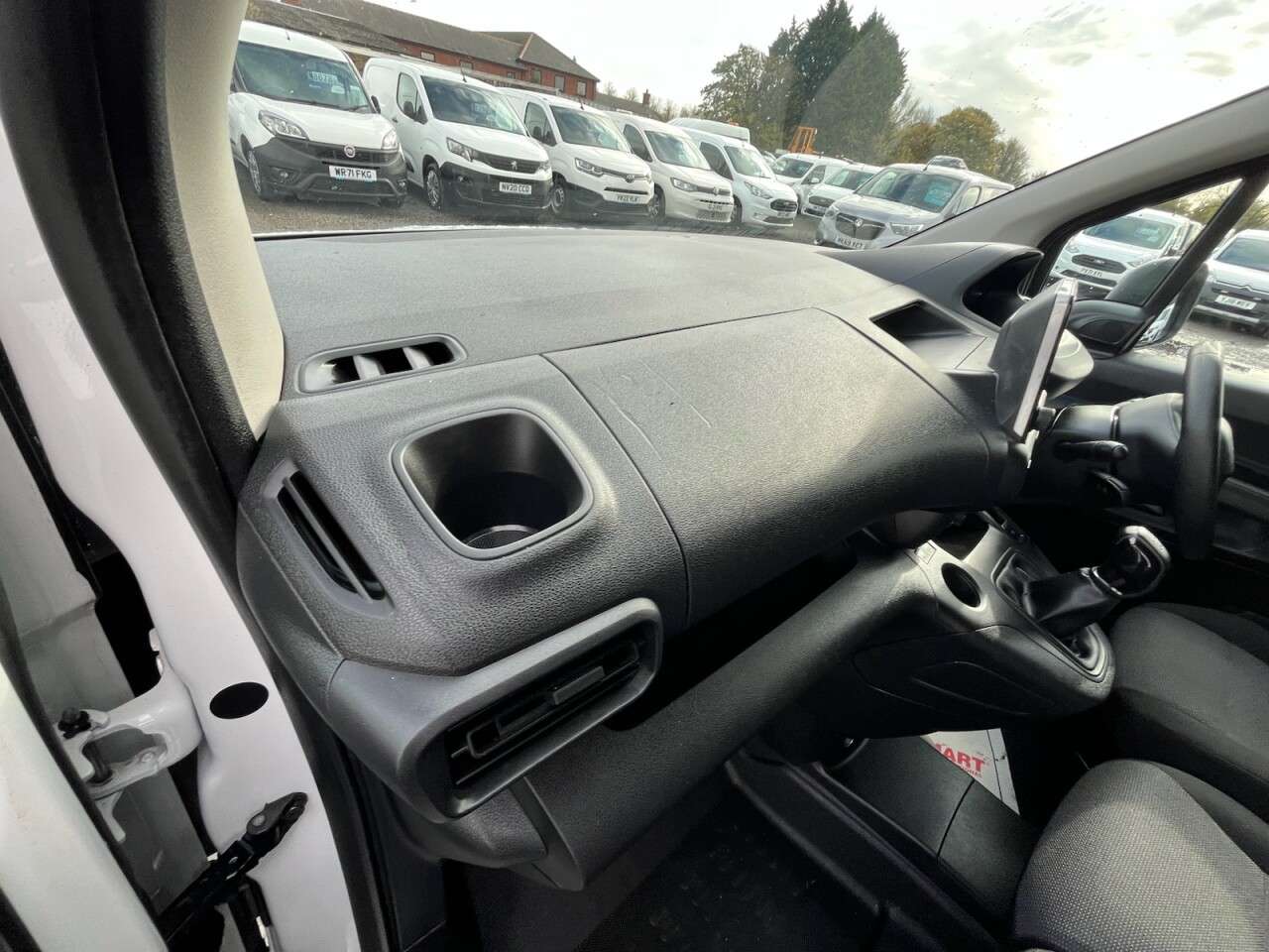 2021 PEUGEOT PARTNER 2021 PEUGEOT PARTNER