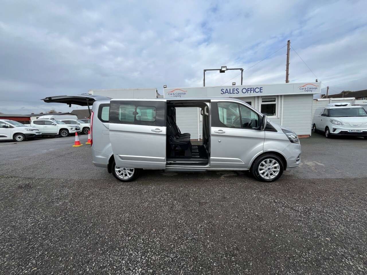 2022 FORD TOURNEO CUSTOM 2022 FORD TOURNEO CUSTOM