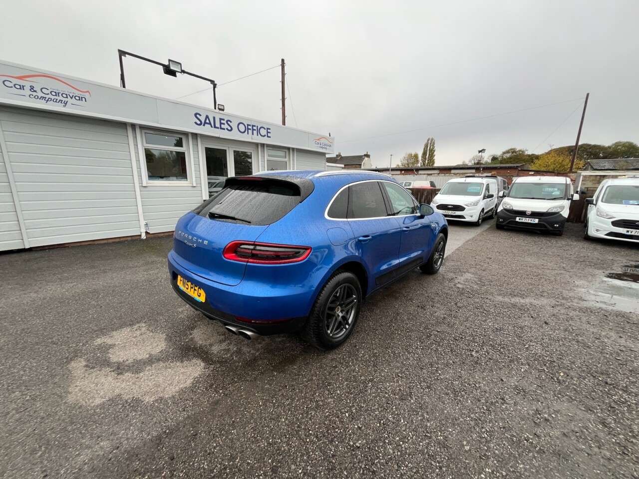 2015 PORSCHE MACAN 2015 PORSCHE MACAN