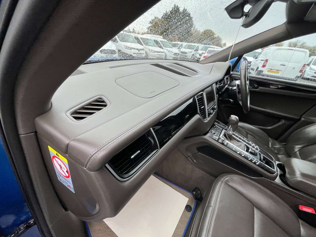 2015 PORSCHE MACAN 2015 PORSCHE MACAN