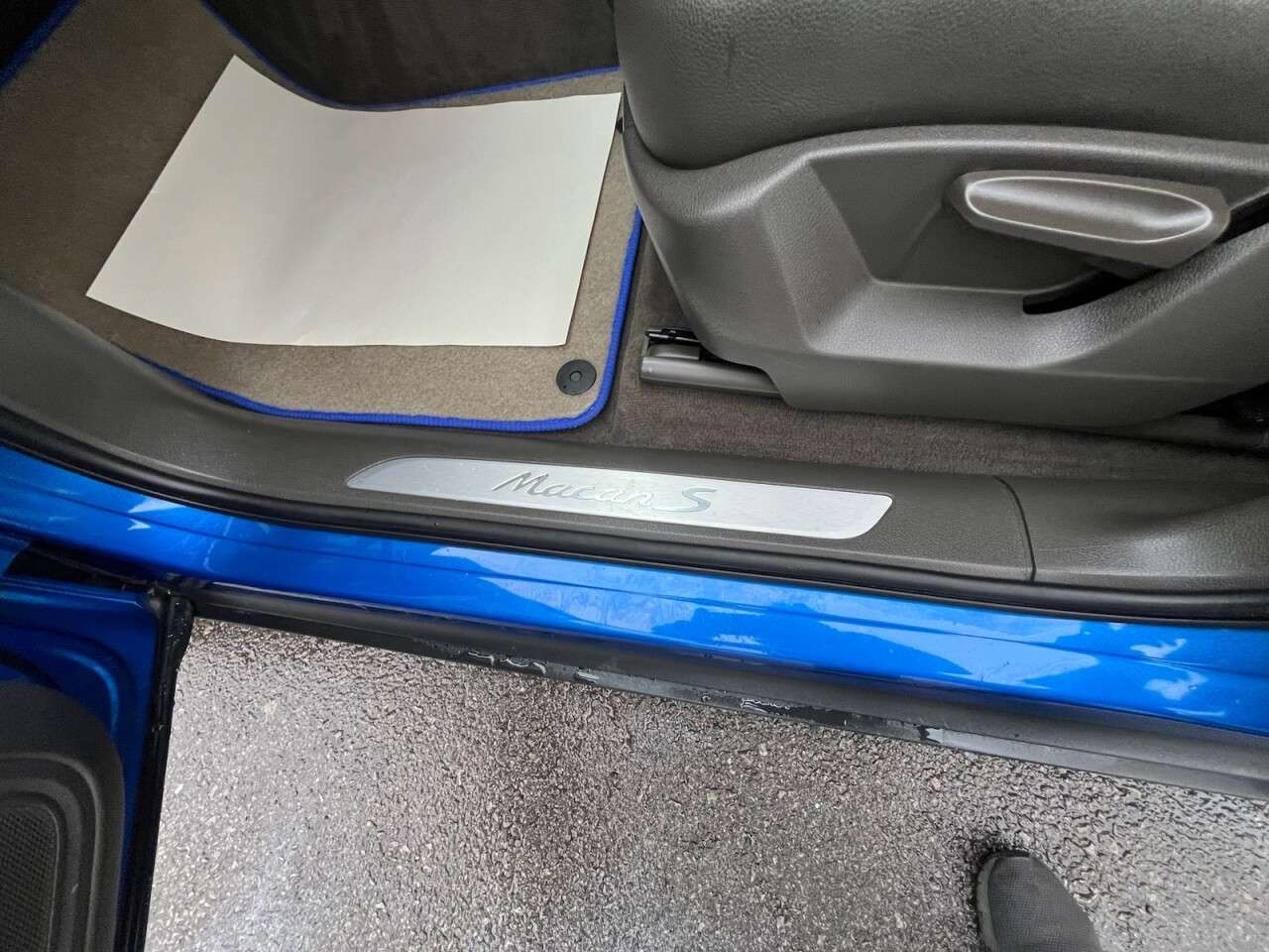 2015 PORSCHE MACAN 2015 PORSCHE MACAN