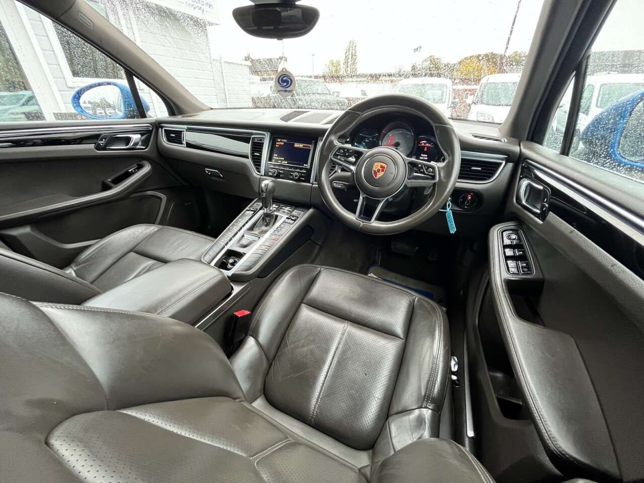 2015 PORSCHE MACAN 2015 PORSCHE MACAN