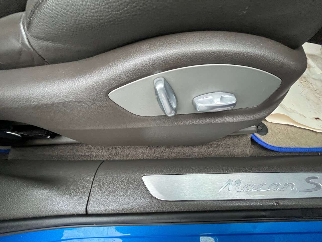 2015 PORSCHE MACAN 2015 PORSCHE MACAN