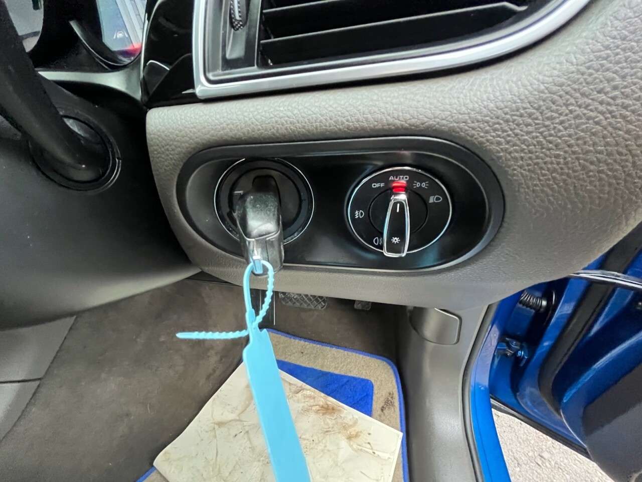 2015 PORSCHE MACAN 2015 PORSCHE MACAN