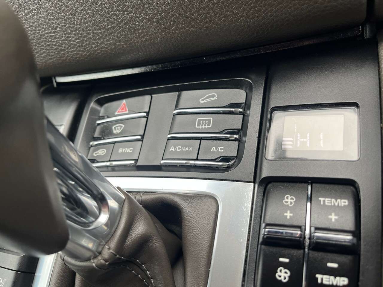 2015 PORSCHE MACAN 2015 PORSCHE MACAN