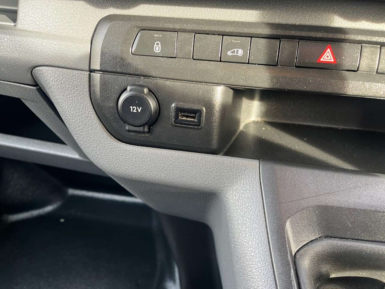 2020 VAUXHALL VIVARO 2020 VAUXHALL VIVARO