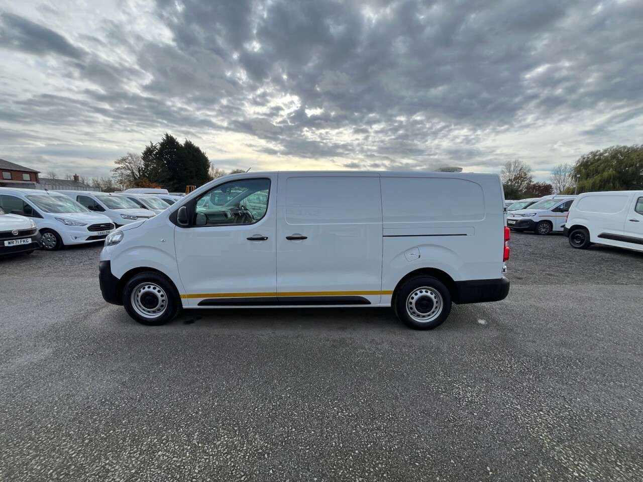 2022 VAUXHALL VIVARO 2022 VAUXHALL VIVARO