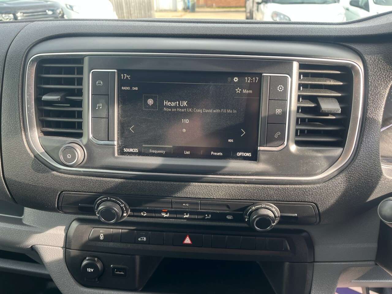 2022 VAUXHALL VIVARO 2022 VAUXHALL VIVARO