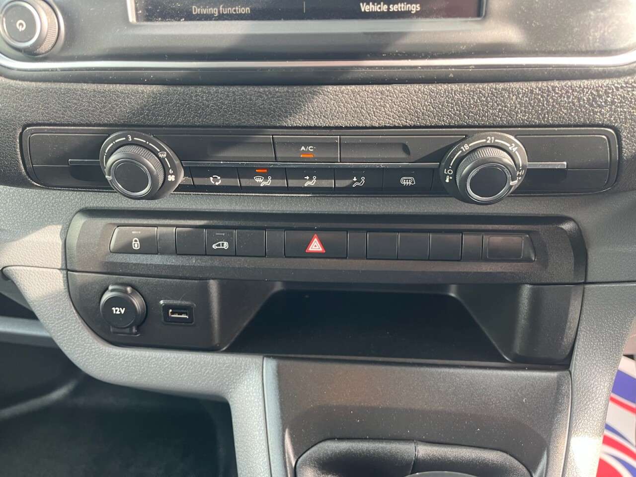 2022 VAUXHALL VIVARO 2022 VAUXHALL VIVARO