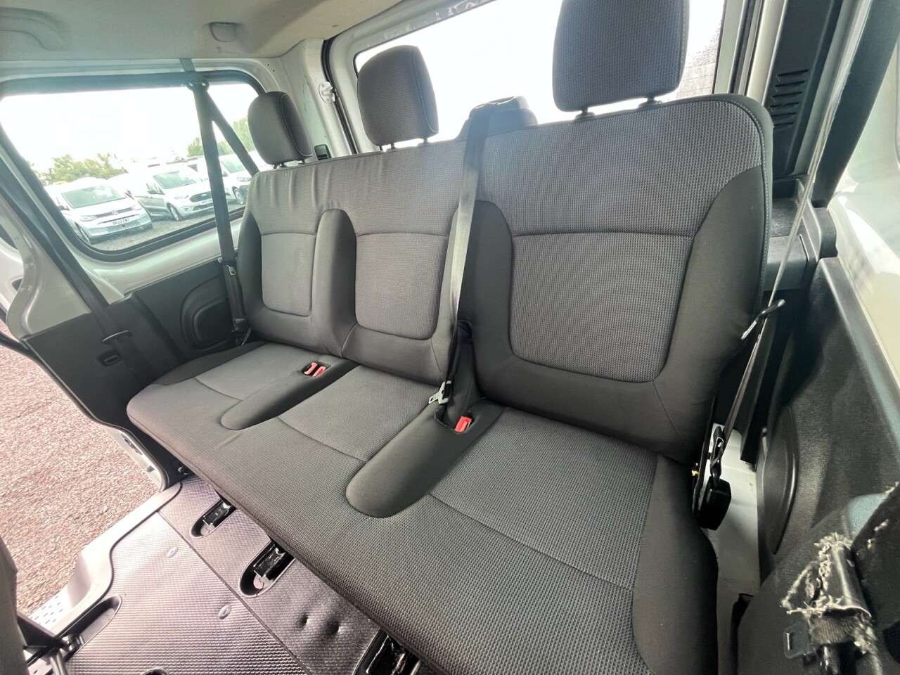 2022 RENAULT TRAFIC 2022 RENAULT TRAFIC