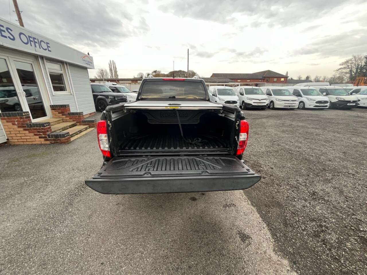 2017 NISSAN NAVARA 2017 NISSAN NAVARA