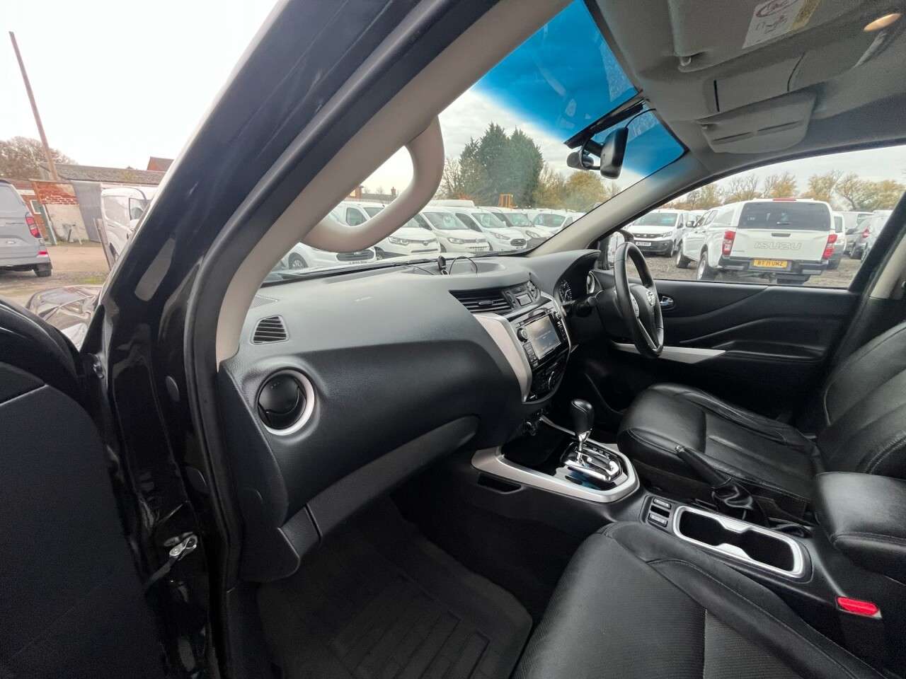 2017 NISSAN NAVARA 2017 NISSAN NAVARA