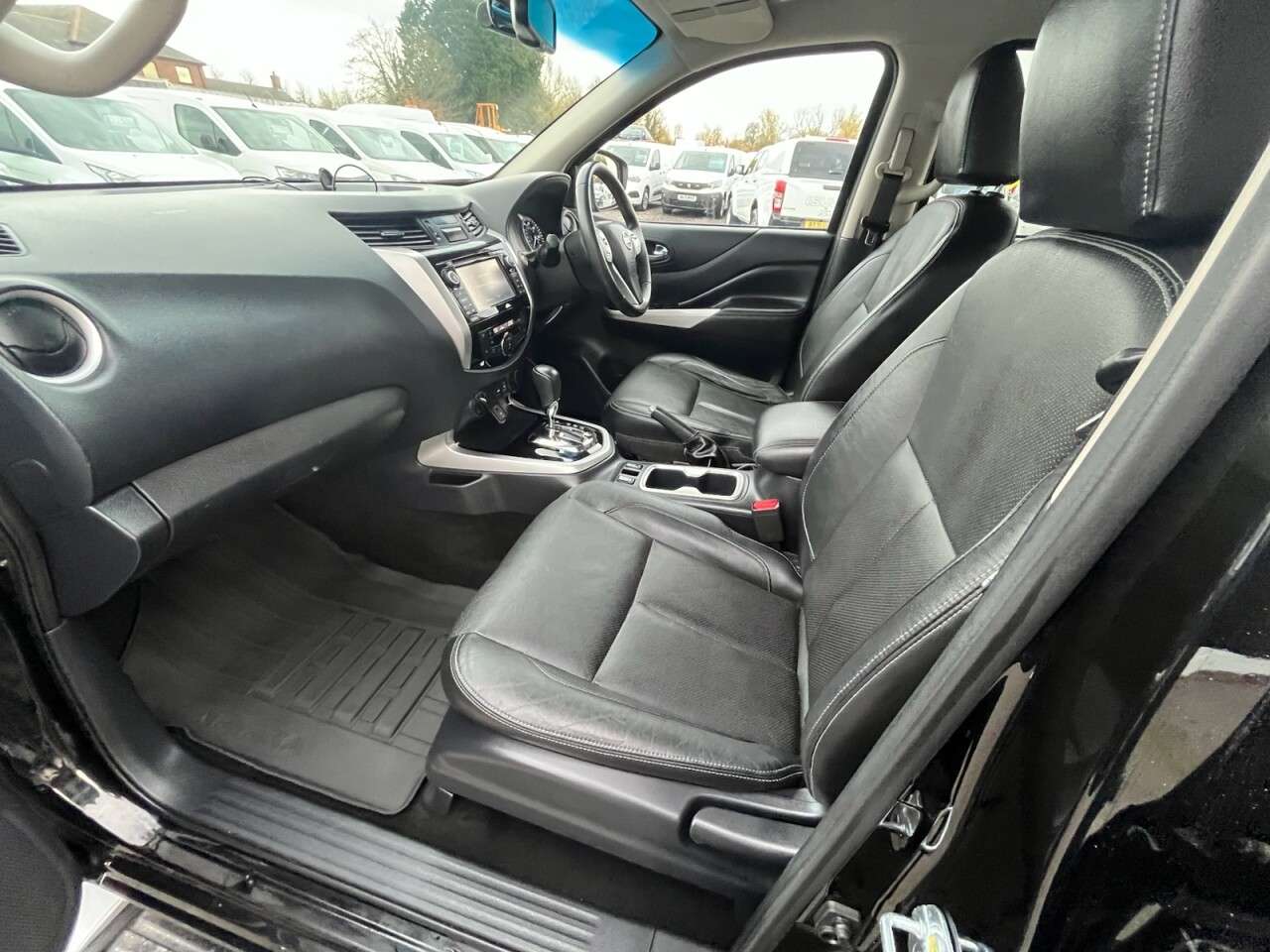 2017 NISSAN NAVARA 2017 NISSAN NAVARA