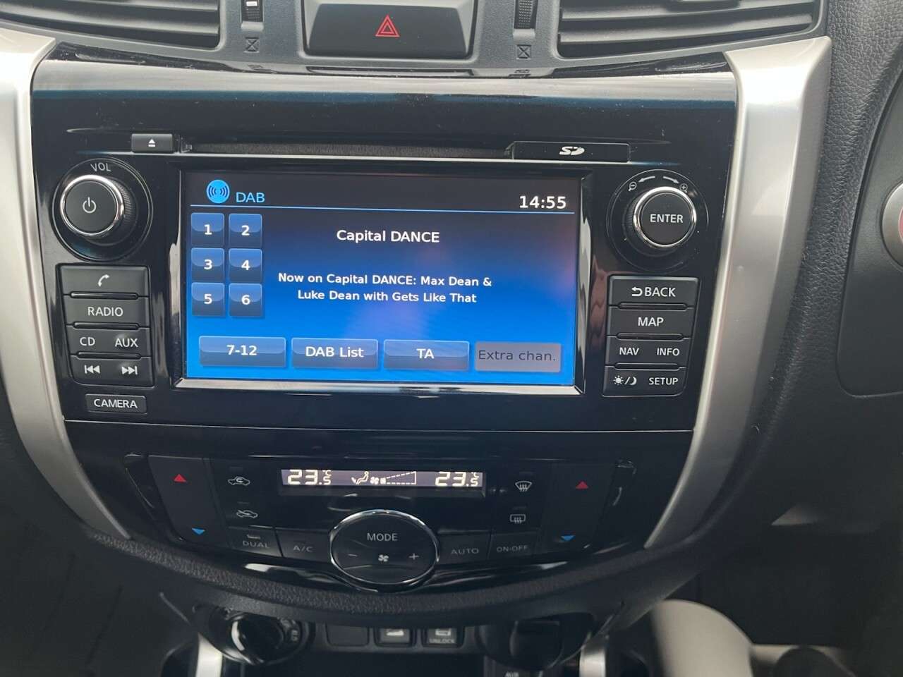 2017 NISSAN NAVARA 2017 NISSAN NAVARA