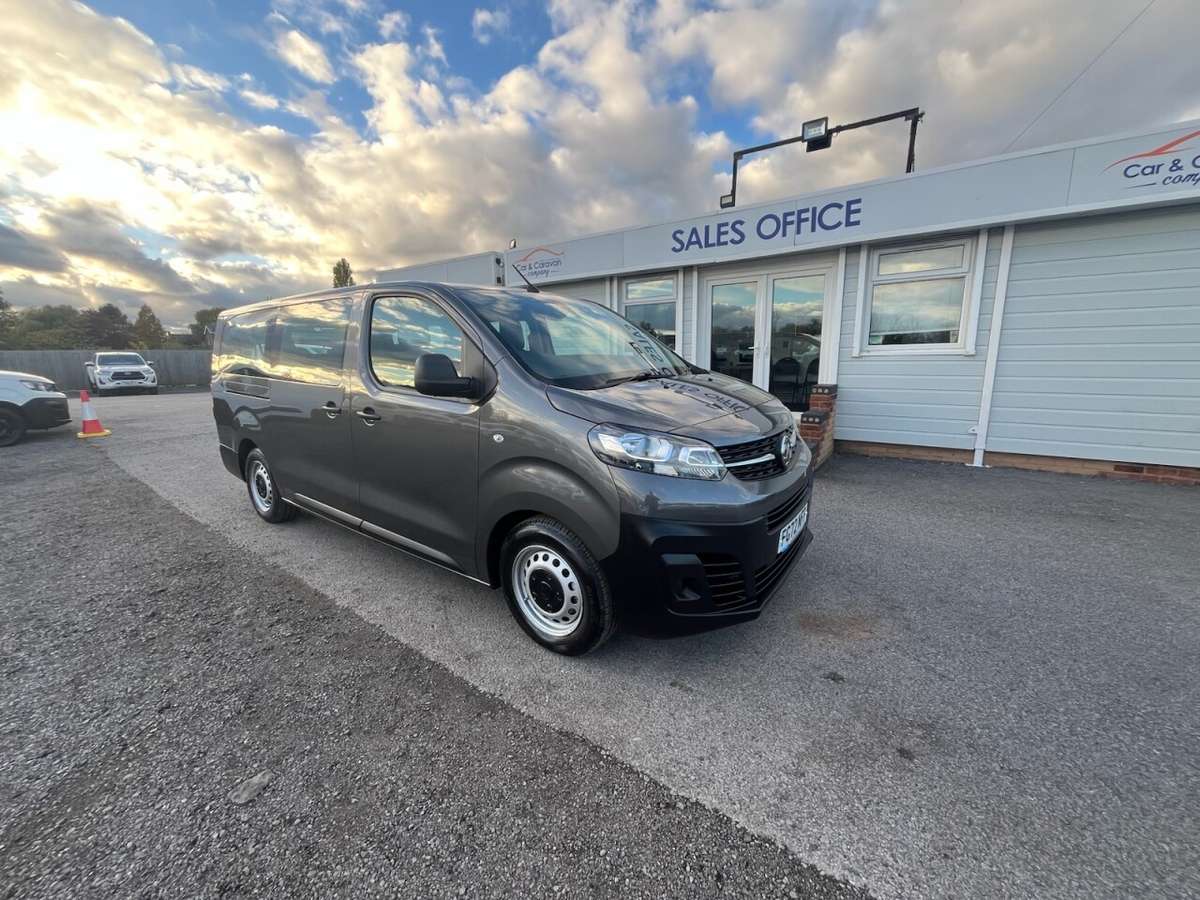 Check out this Vauxhall Vivaro Life 2022 Diesel Manual