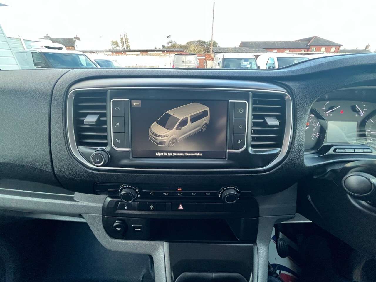 2022 VAUXHALL VIVARO LIFE 2022 VAUXHALL VIVARO LIFE