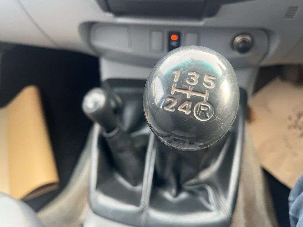 2011 TOYOTA HI-LUX 2011 TOYOTA HI-LUX