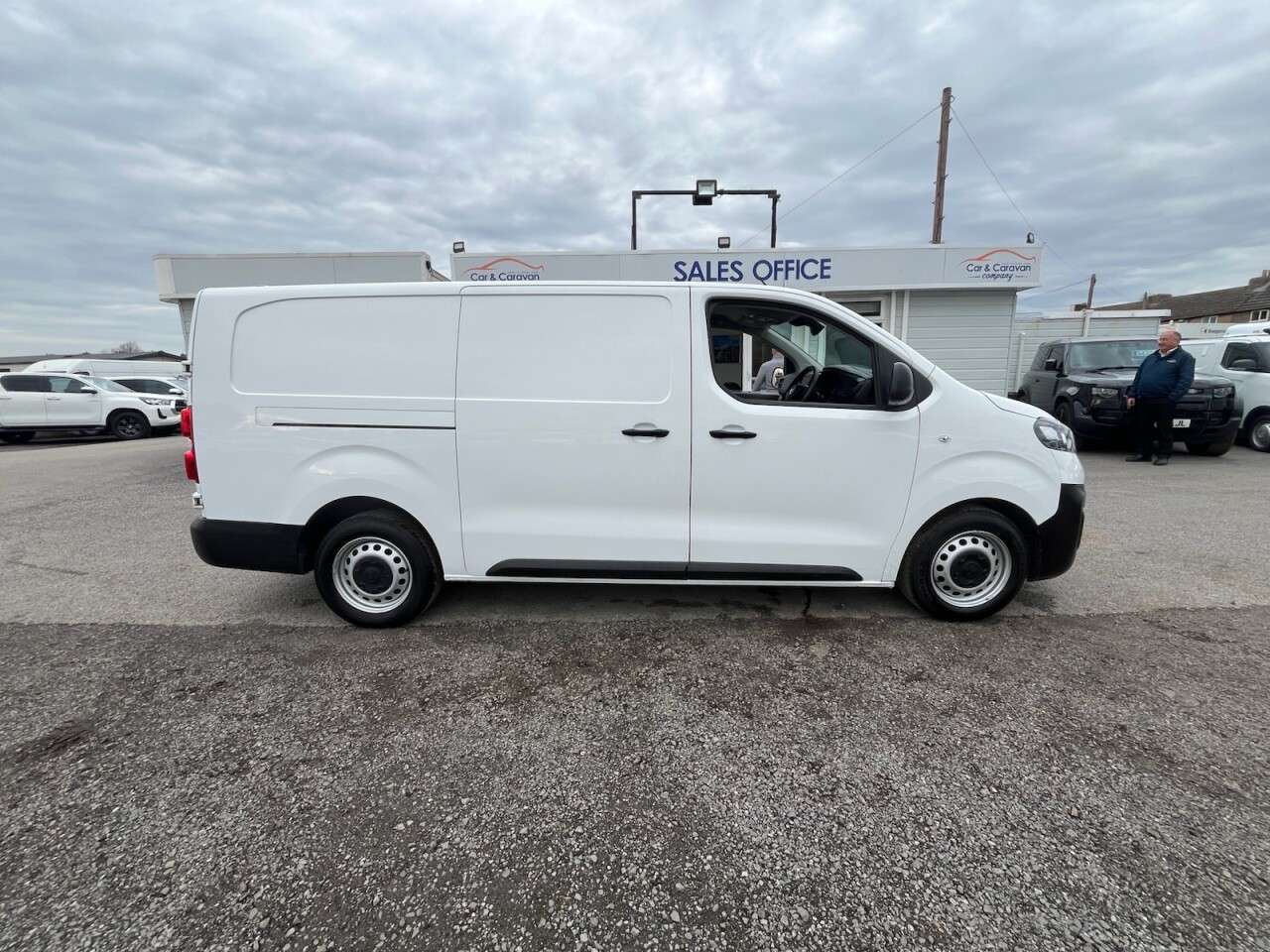 2022 VAUXHALL VIVARO 2022 VAUXHALL VIVARO