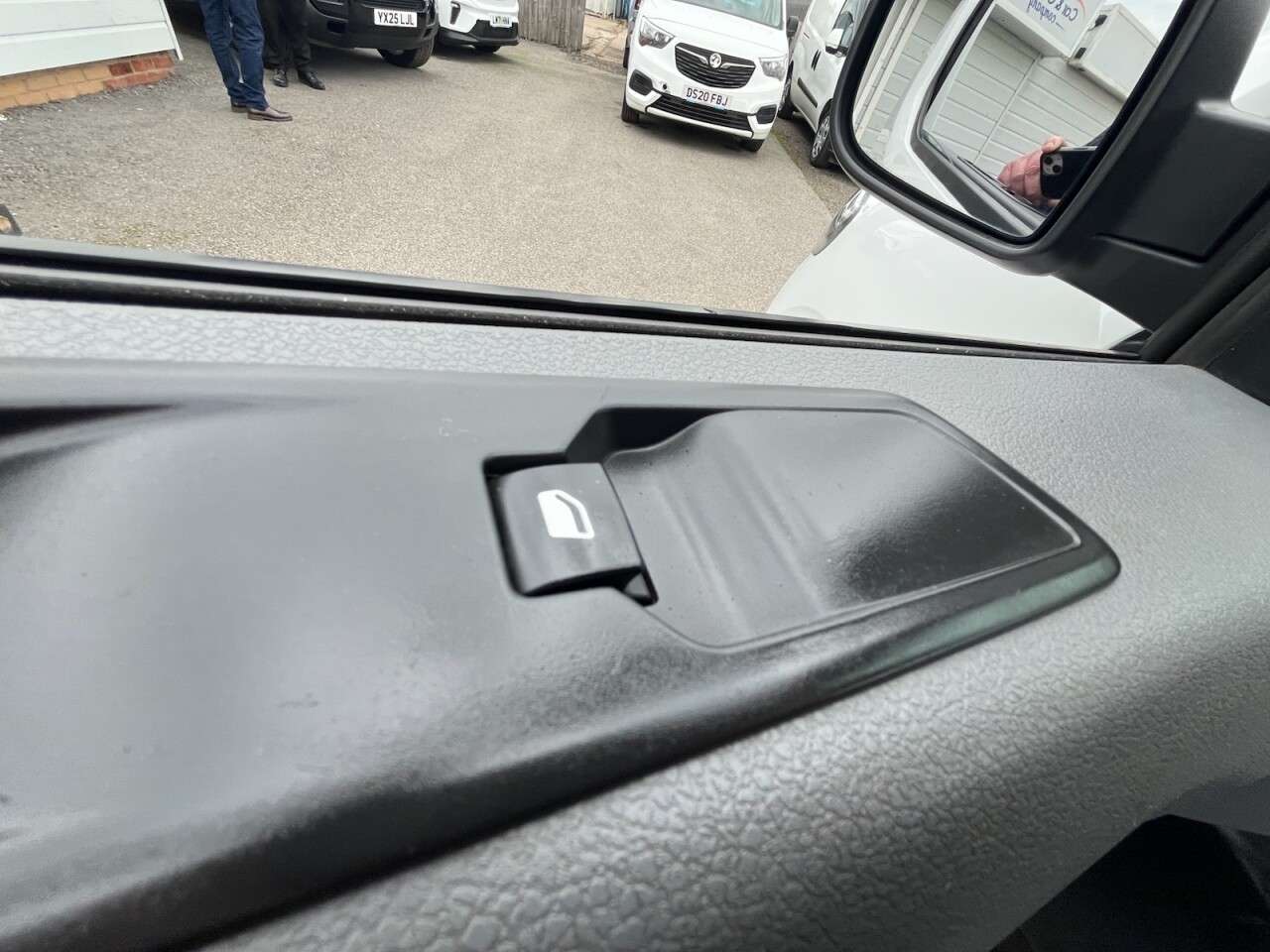 2022 VAUXHALL VIVARO 2022 VAUXHALL VIVARO