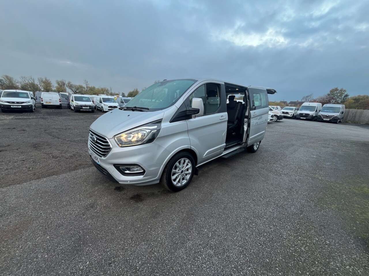 2022 FORD TOURNEO CUSTOM 2022 FORD TOURNEO CUSTOM