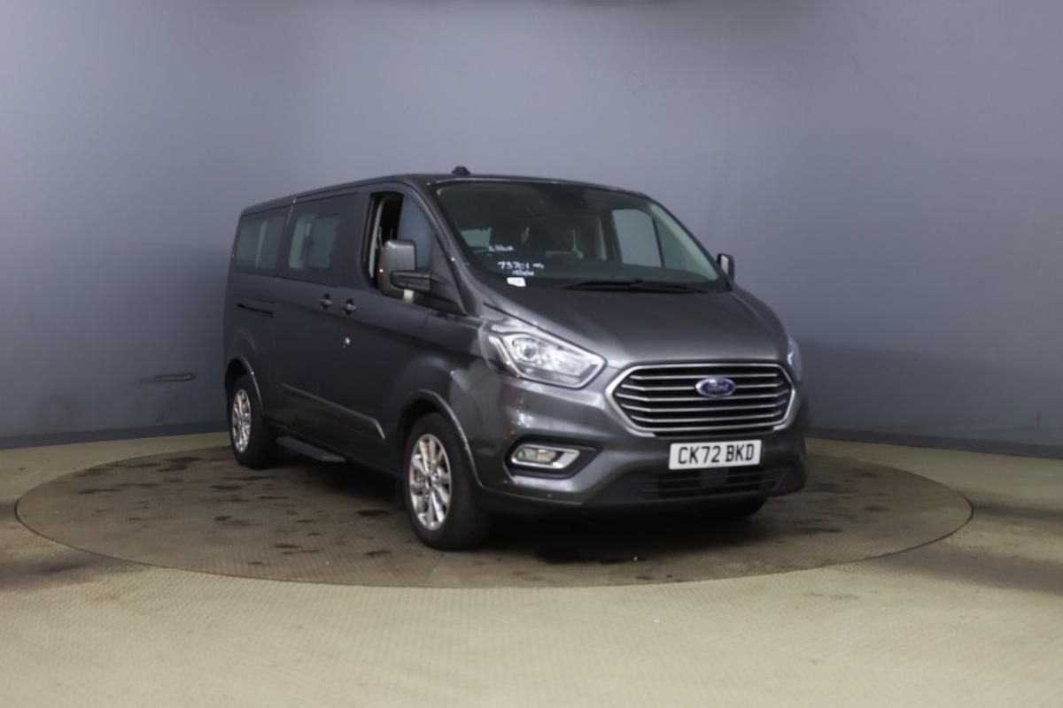 Check out this Ford Tourneo Custom 2022 Diesel Automatic