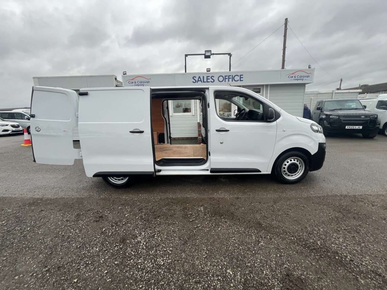 2022 VAUXHALL VIVARO 2022 VAUXHALL VIVARO