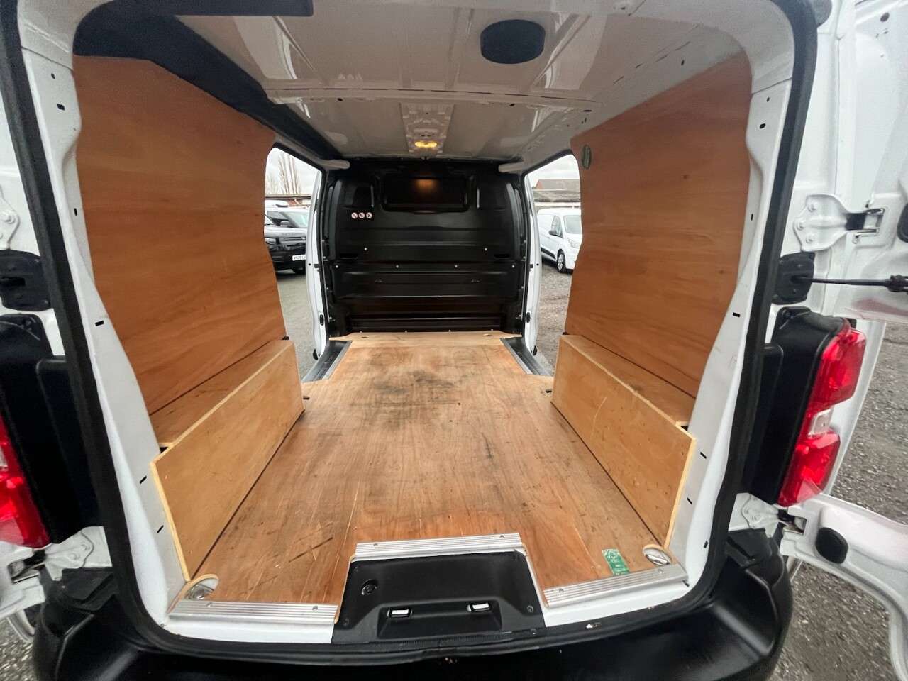 2022 VAUXHALL VIVARO 2022 VAUXHALL VIVARO