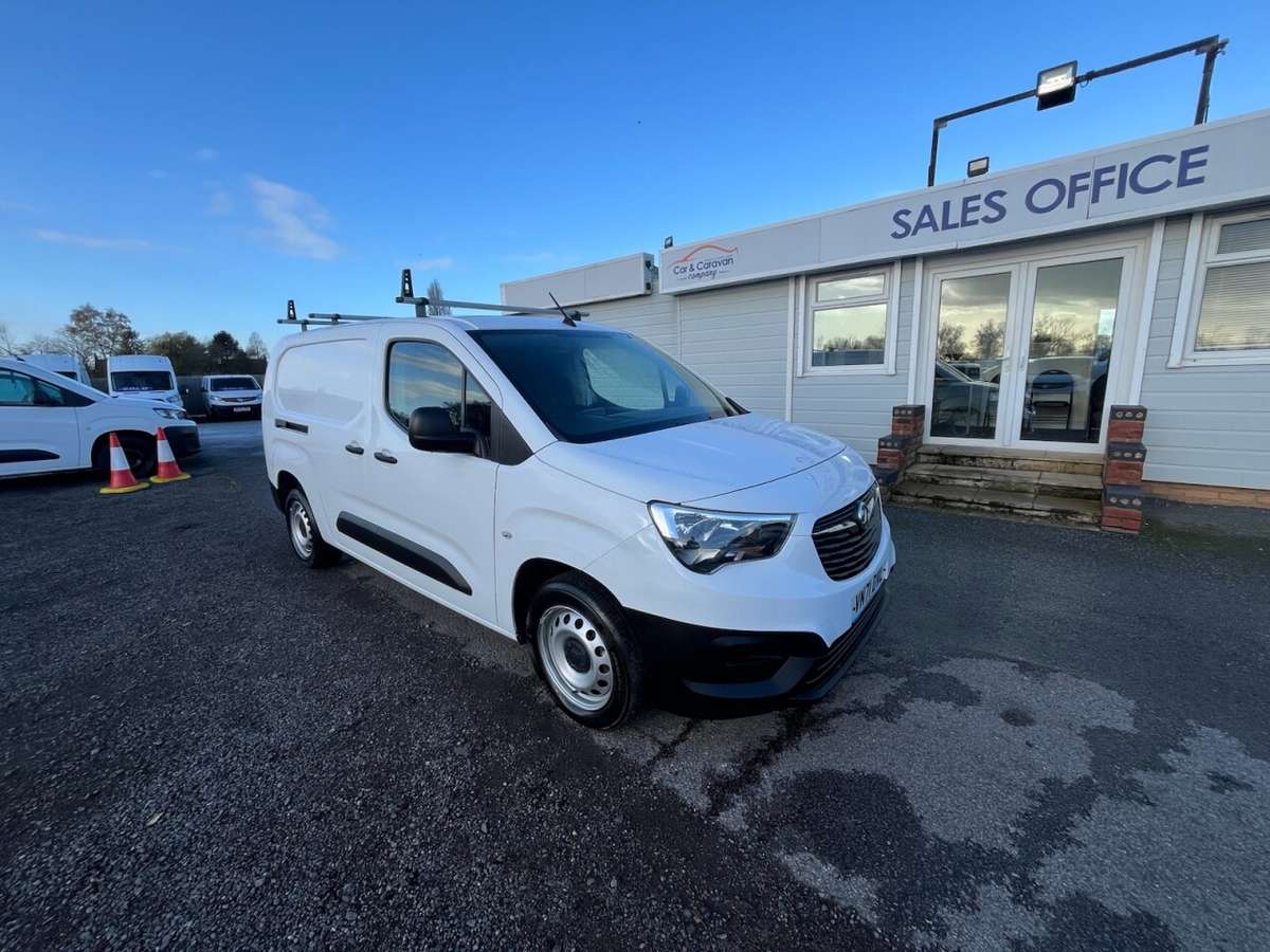 Check out this Vauxhall Combo 2021 Diesel Manual