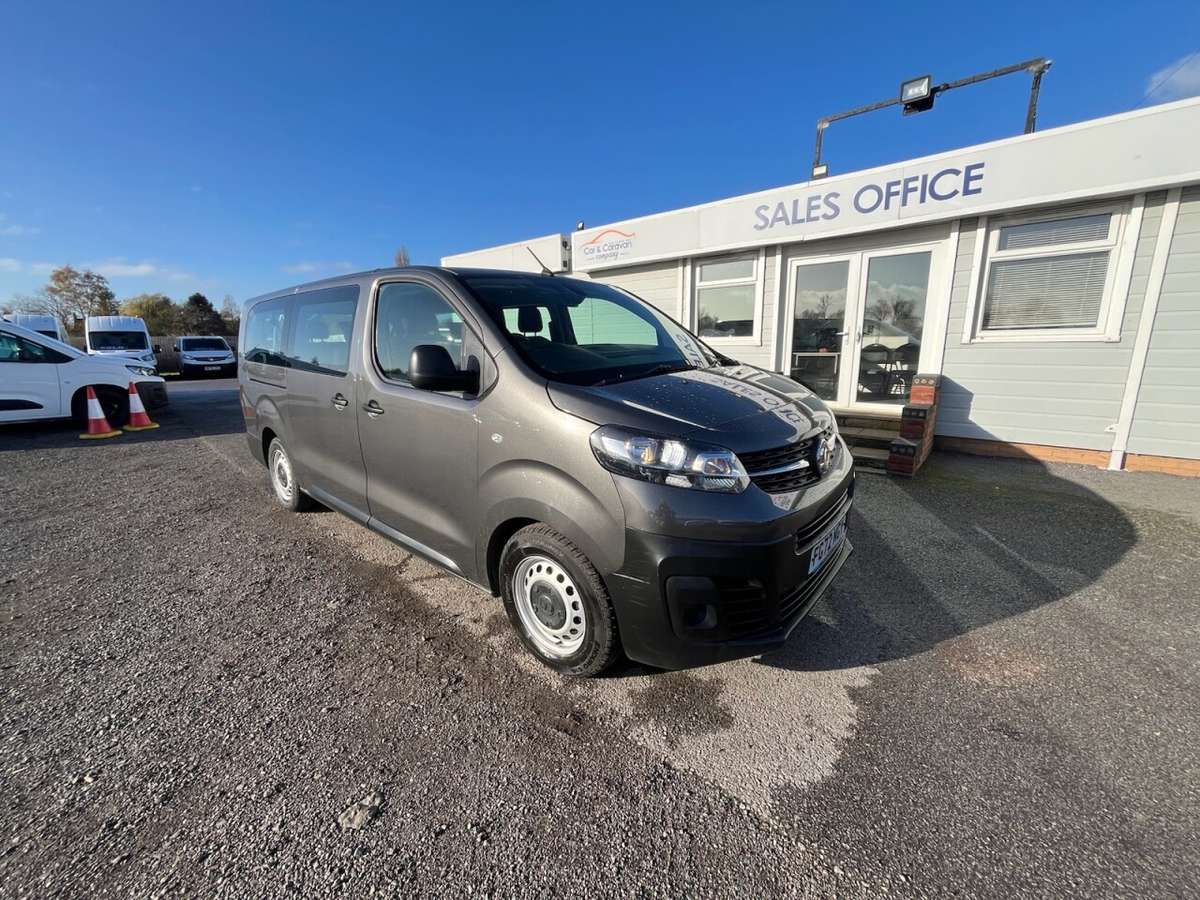 Check out this Vauxhall Vivaro Life 2022 Diesel Manual