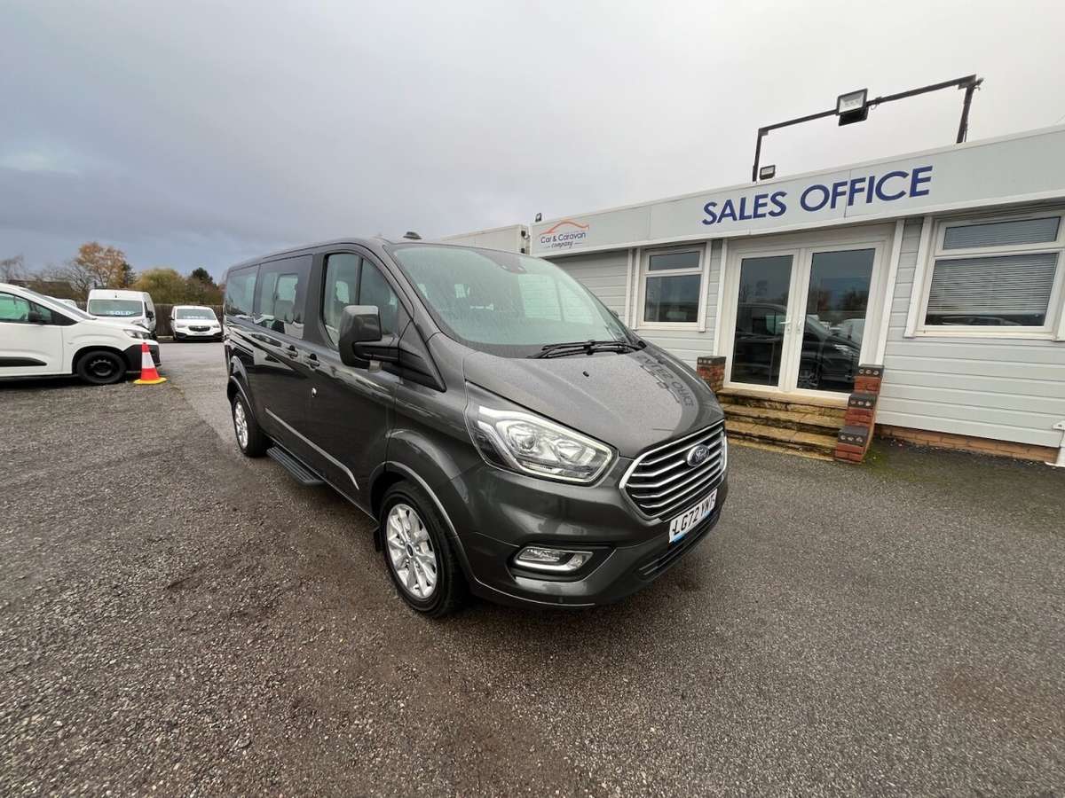 Check out this Ford Tourneo Custom 2022 Hybrid Diesel Manual