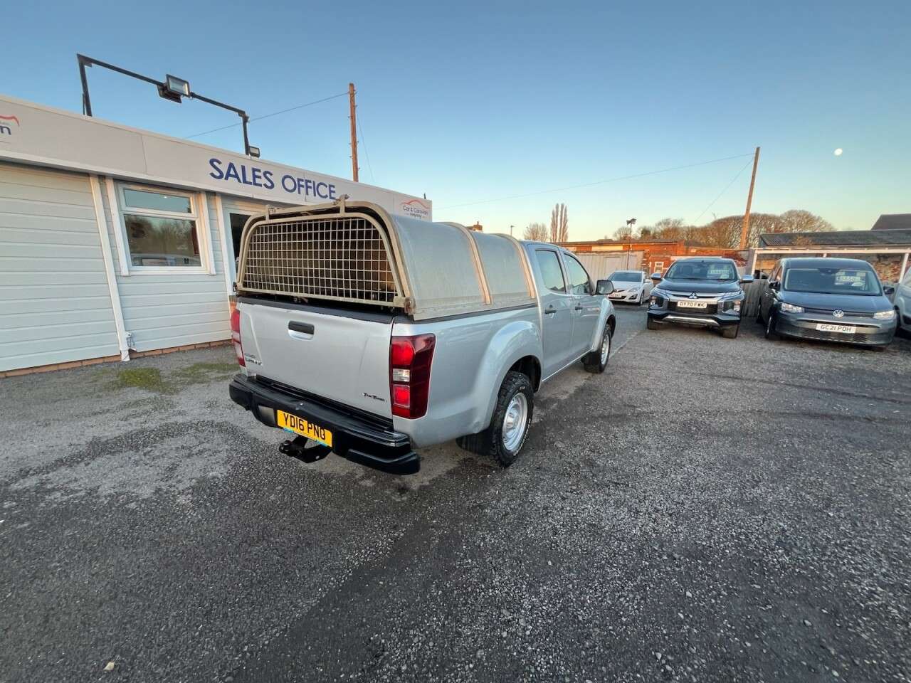 2016 ISUZU D-MAX 2016 ISUZU D-MAX