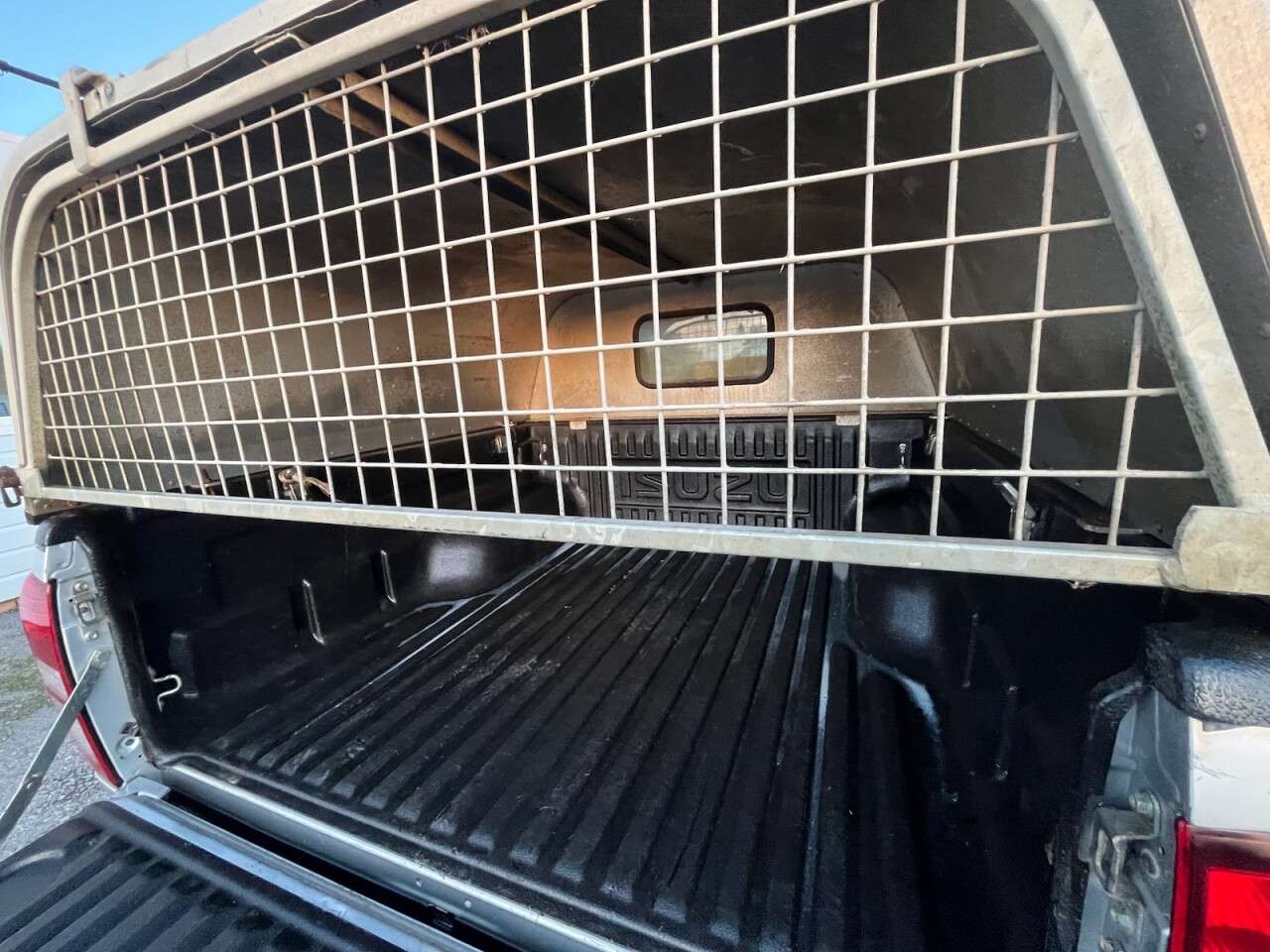 2016 ISUZU D-MAX 2016 ISUZU D-MAX