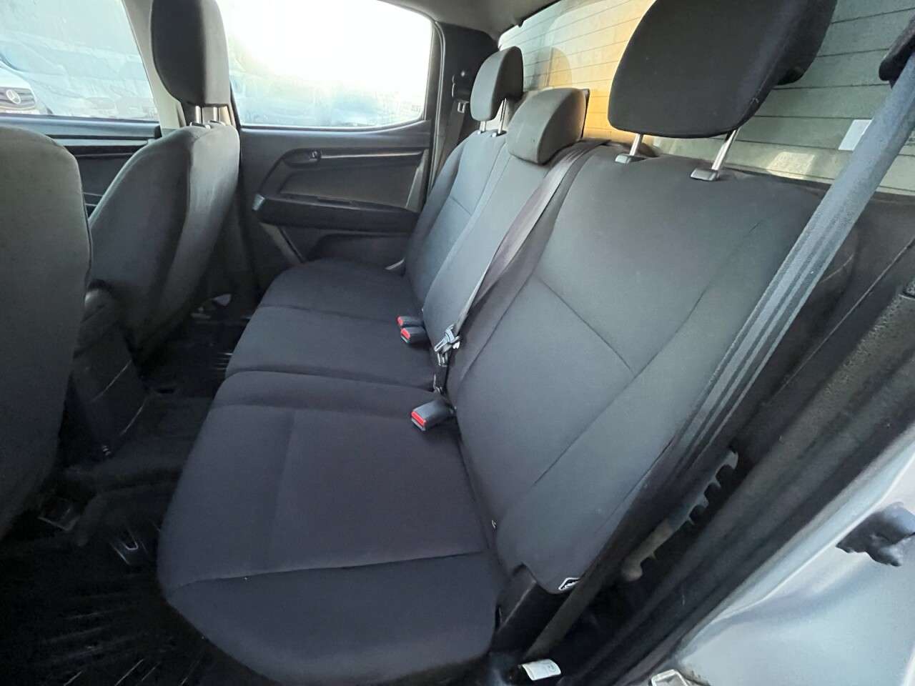 2016 ISUZU D-MAX 2016 ISUZU D-MAX