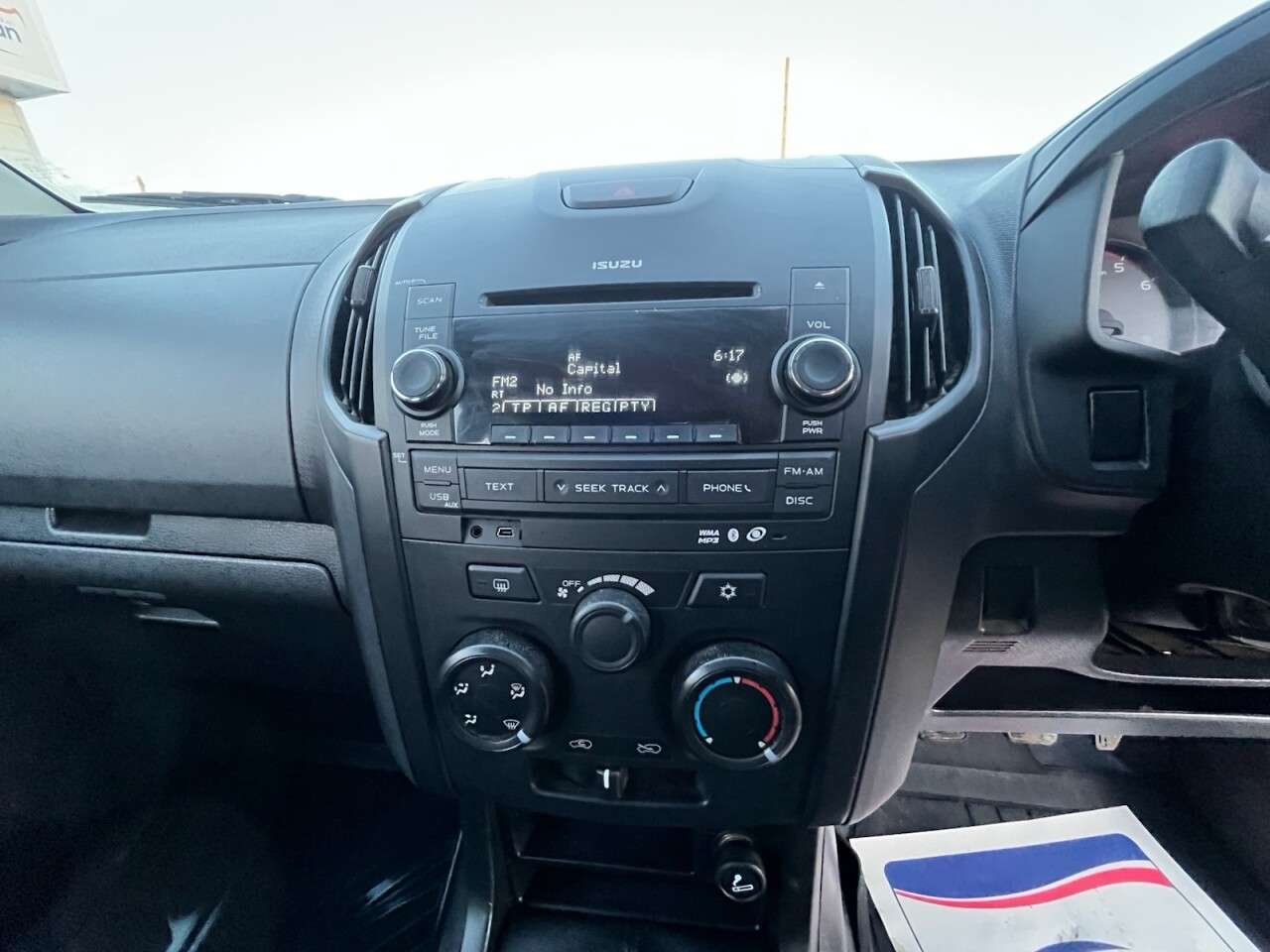 2016 ISUZU D-MAX 2016 ISUZU D-MAX