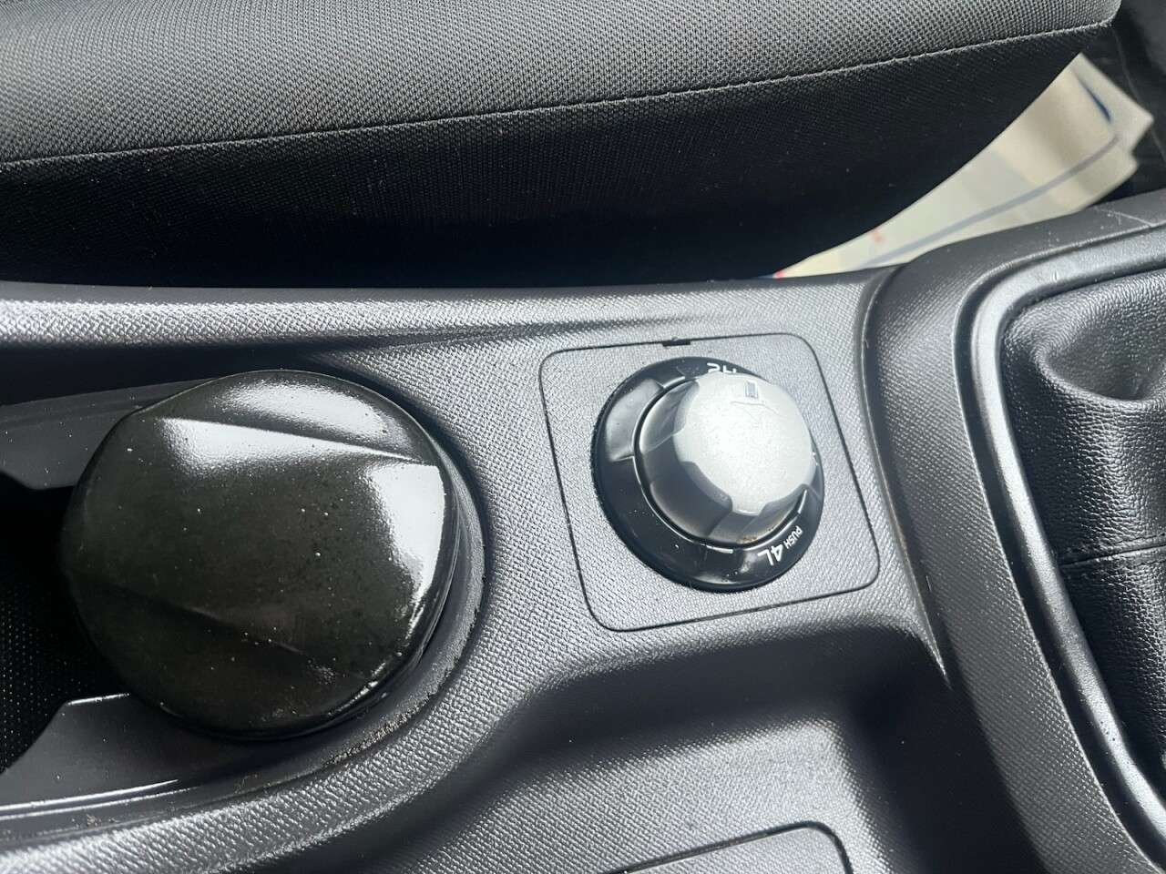 2013 ISUZU D-MAX 2013 ISUZU D-MAX