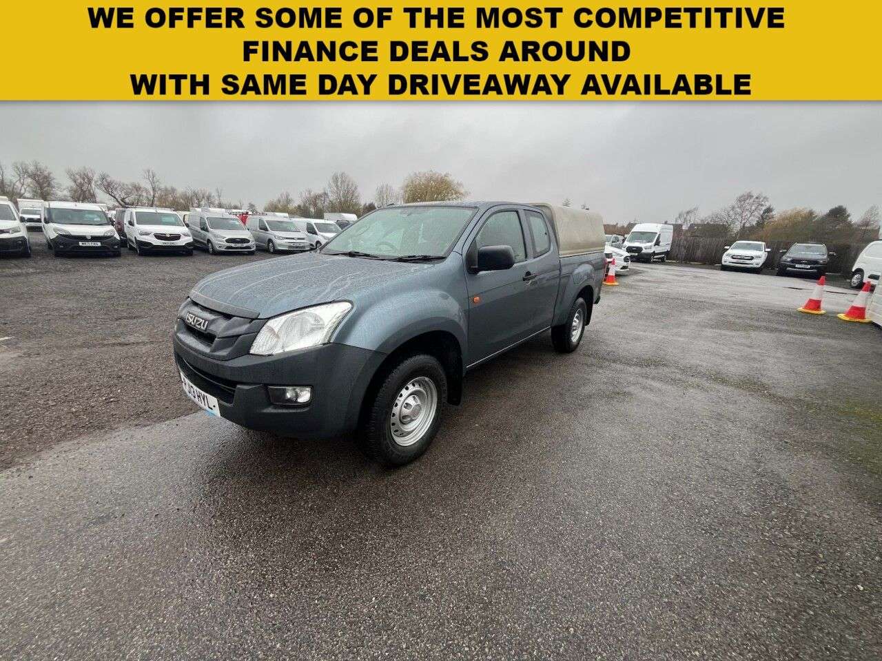 2013 ISUZU D-MAX 2013 ISUZU D-MAX